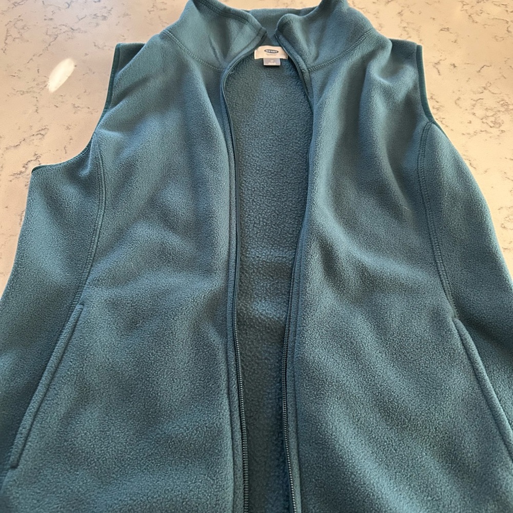 Old Navy Women's Teal Fleece Vest